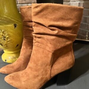 Kohl's Tan Suede Heeled Boots Mid-Calf